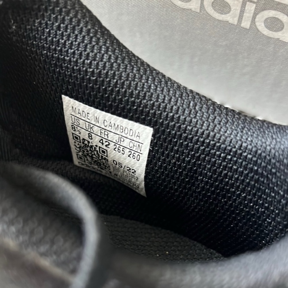 Adidas Black Cleats with Red Bottoms - Picture 3 of 3